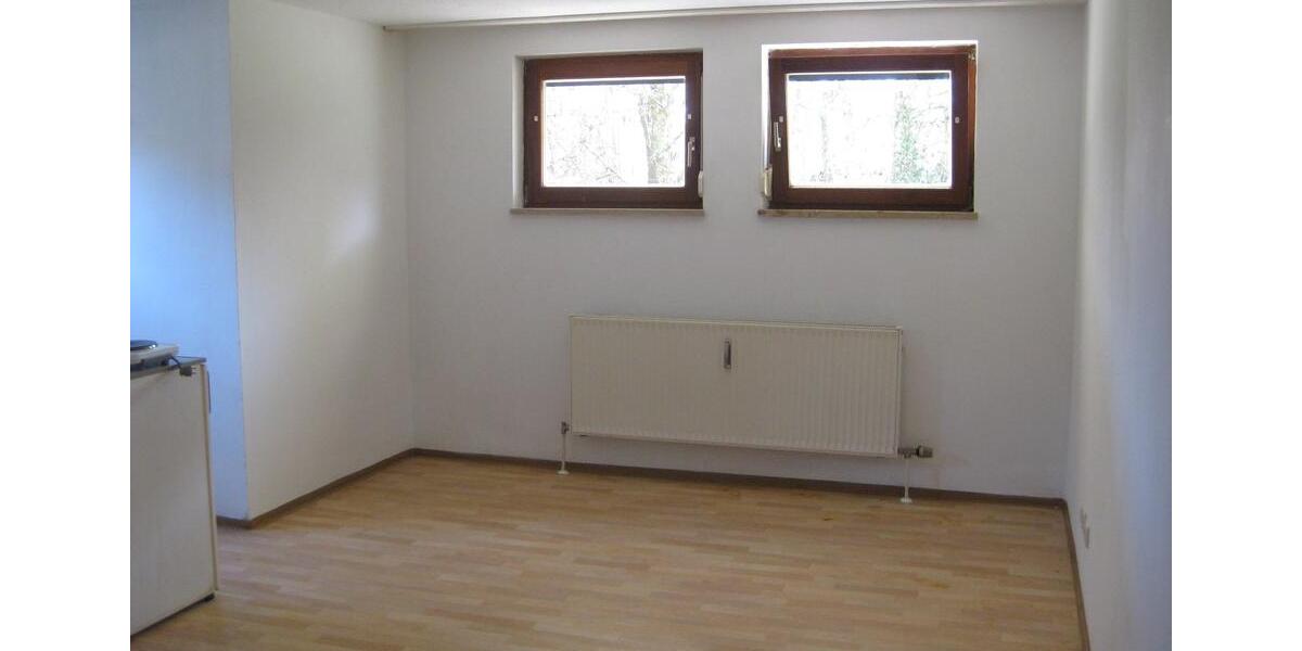 Etagenwohnung Hersbruck - 1 Zimmer, 24 m&sup2;, 290&euro; | Angebot:25972978