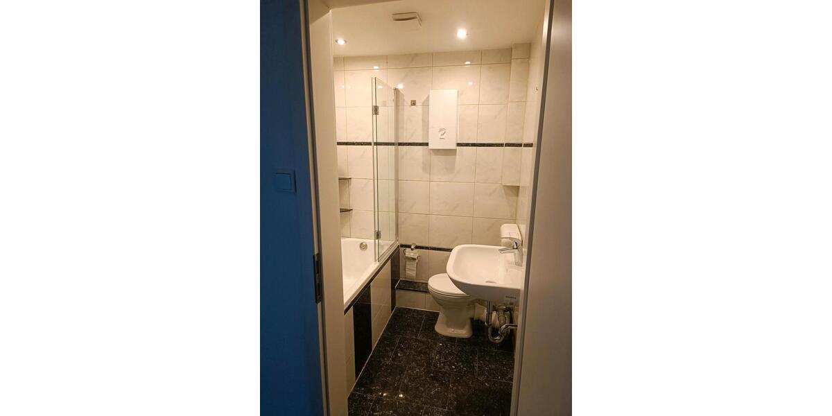 Dachgeschoßwohnung Wuppertal Arrenberg - 3 Zimmer, 72 m&sup2;, 620&euro; | Angebot:26648887