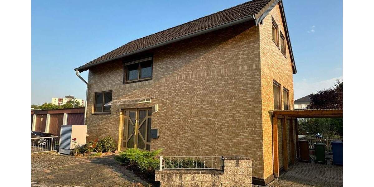 Einfamilienhaus Neuwied - 4 Zimmer, 140 m&sup2;, 1.200&euro; | Angebot:24855814