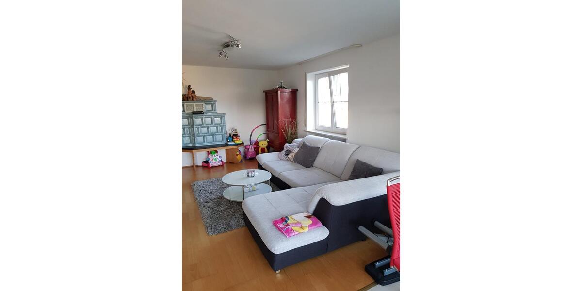 Etagenwohnung Ursensollen - 3 Zimmer, 130 m&sup2;, 860&euro; | Angebot:26294865
