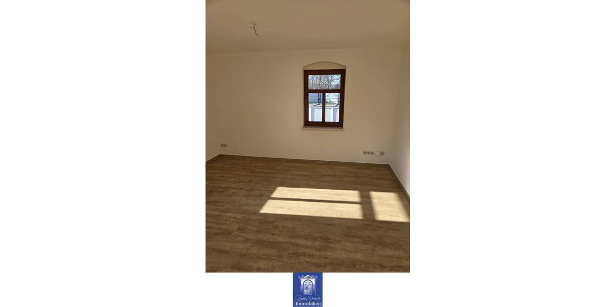 Etagenwohnung Freital - 2 Zimmer, 45 m&sup2;, 495&euro; | Angebot:26687644