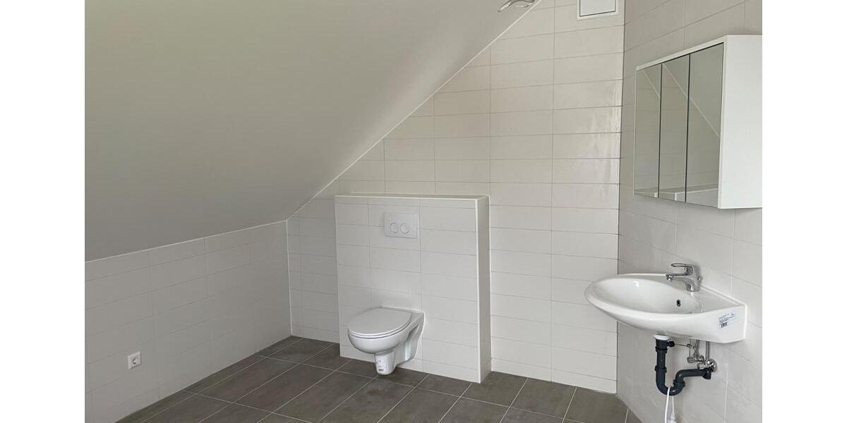 Dachgeschoßwohnung Gutenzell-Hürbel Hürbel - 2 Zimmer, 65 m&sup2;, 750&euro; | Angebot:24560105