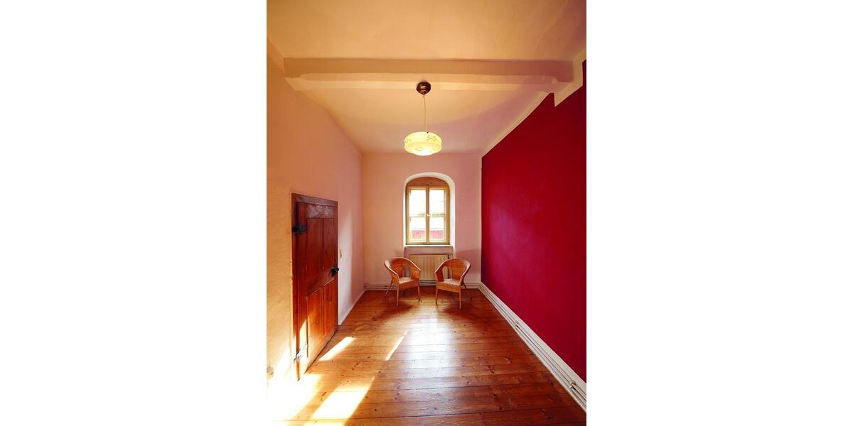 Etagenwohnung Adorf/Vogtland Vogtland - 4 Zimmer, 97 m&sup2;, 698&euro; | Angebot:26236766