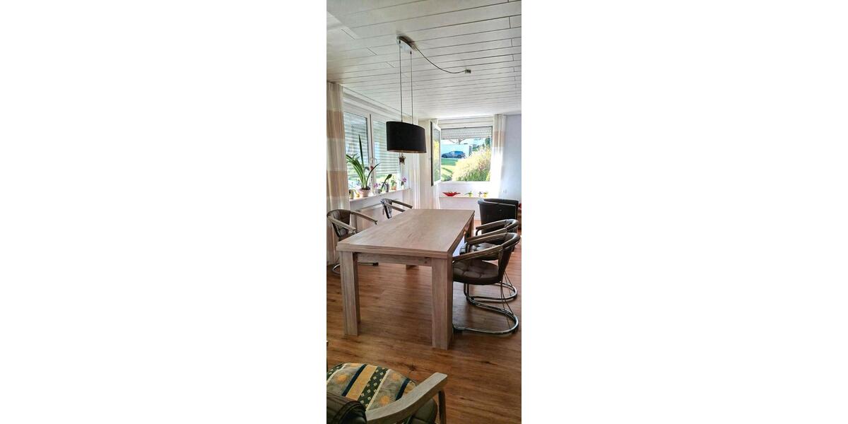 Etagenwohnung Untergruppenbach - 3 Zimmer, 120 m&sup2;, 1.400&euro; | Angebot:26302548