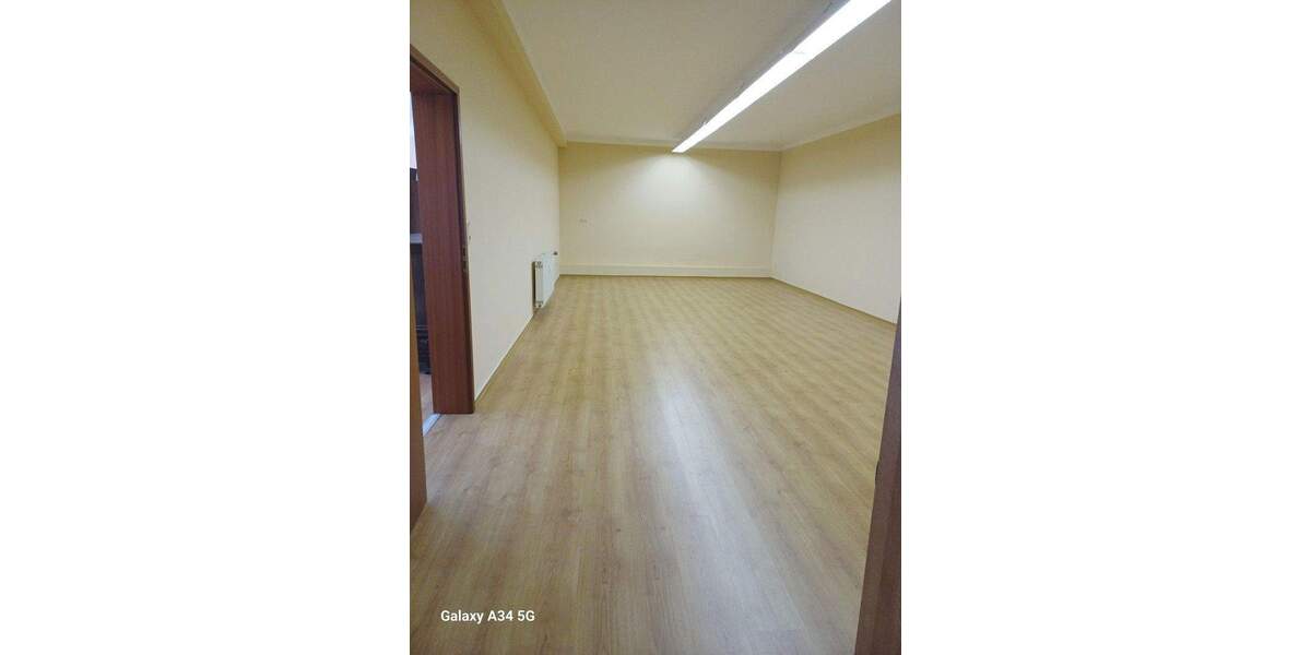 Gewerbeobjekt Eisenach Stedtfeld - 1.700&euro; | Angebot:25853938