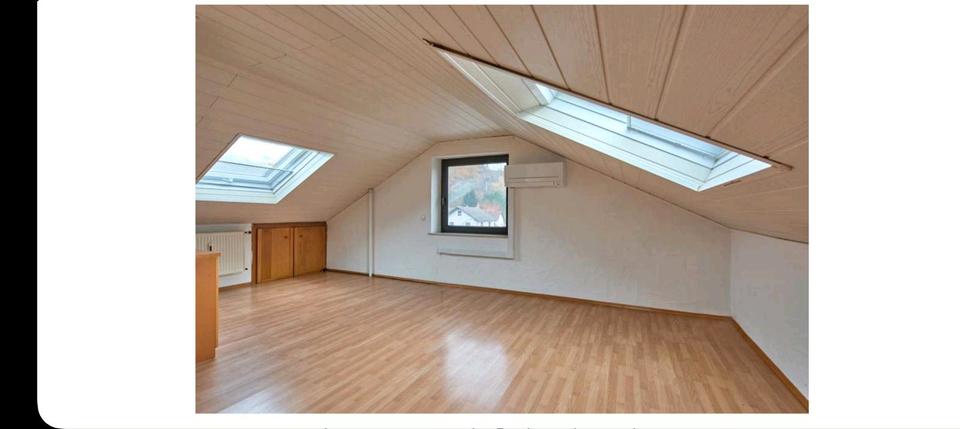 Dachgeschoßwohnung Aschaffenburg Damm - 2.5 Zimmer, 46 m&sup2;, 750&euro; | Angebot:25937748