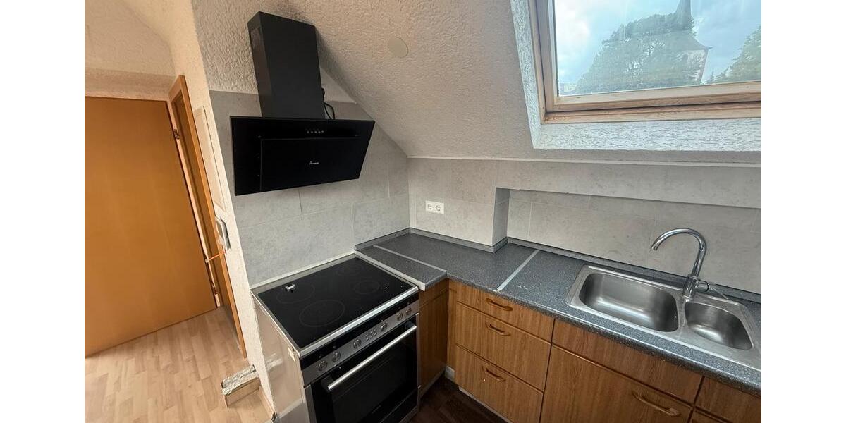 Dachgeschoßwohnung Illingen - 2 Zimmer, 68 m&sup2;, 550&euro; | Angebot:26565137