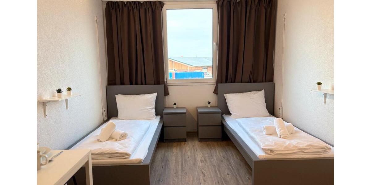 Wohnen auf Zeit Gelsenkirchen Buer - 10 Zimmer, 200 m&sup2;, 15&euro; | Angebot:22480763