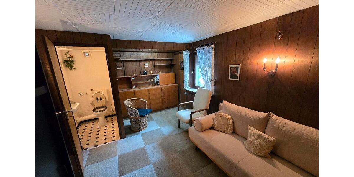 Erdgeschoßwohnung Hilchenbach - 3 Zimmer, 118 m&sup2;, 1.090&euro; | Angebot:26677965