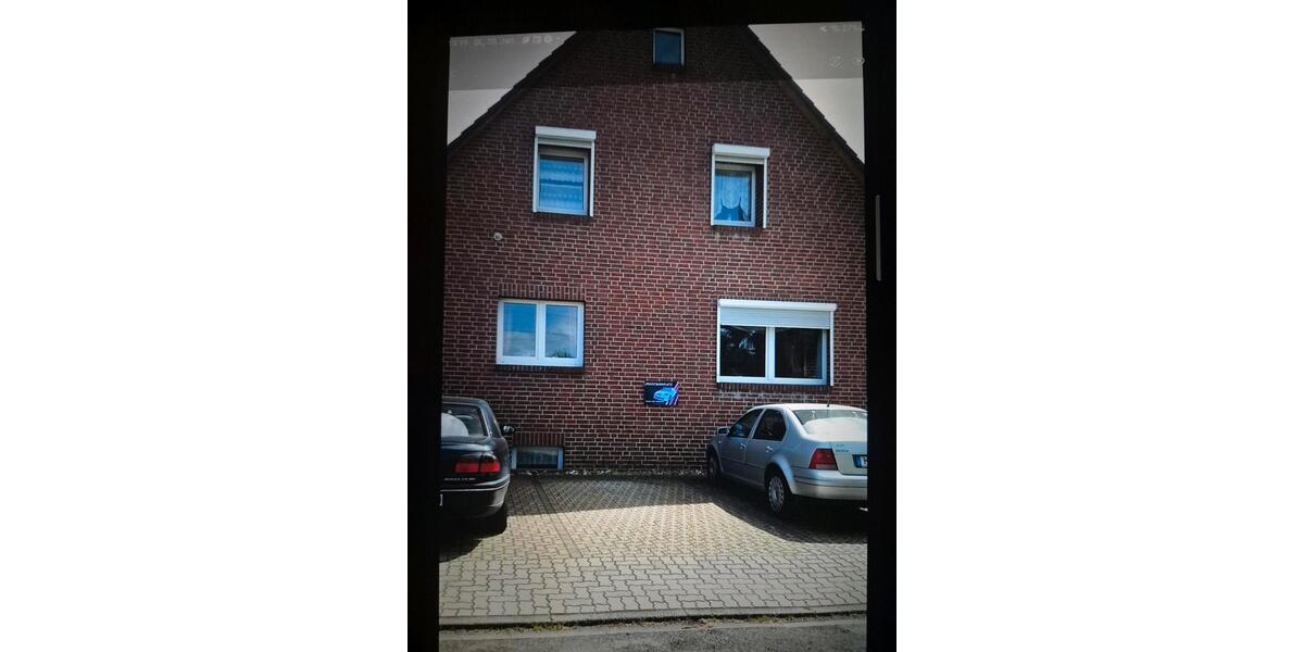Dachgeschoßwohnung Nordstemmen - 3 Zimmer, 82 m&sup2;, 850&euro; | Angebot:24373728