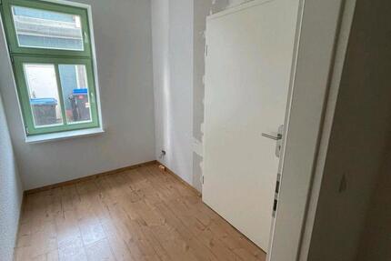 Wohnung Waltershausen - 3 Zimmer, 70 m&sup2;, 762&euro; | Angebot:25333288