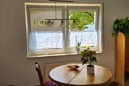 Wohnung Hennef (Sieg) - 3 Zimmer, 91 m&sup2;, 850&euro; | Angebot:26699629