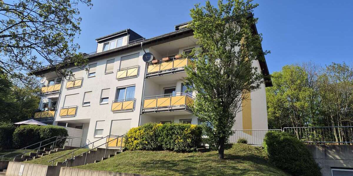 Etagenwohnung Bonn Tannenbusch - 3 Zimmer, 77 m&sup2;, 500&euro; | Angebot:26314985