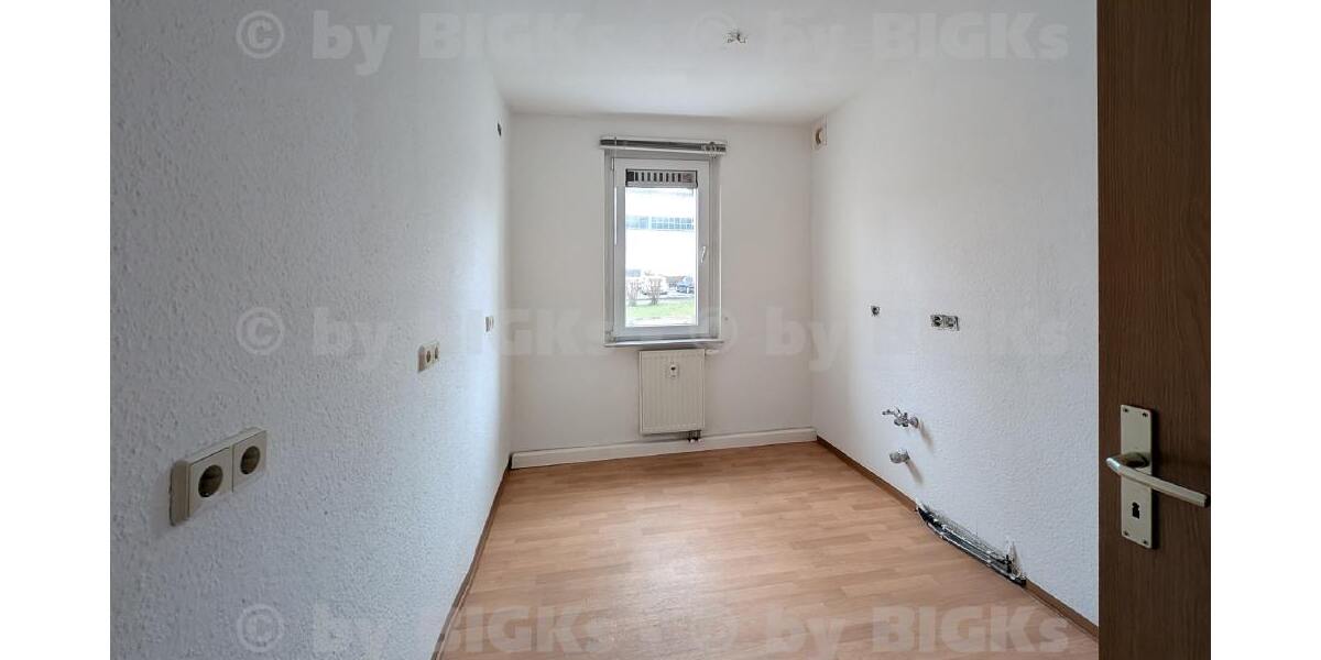 BIGKs - Suhl Aue 1: 3 Raum Wohnung Suhl,sep.Küche,Wannenbad (-;) - 3- Suhl Suhl Aue 1 | Angebot:26418688