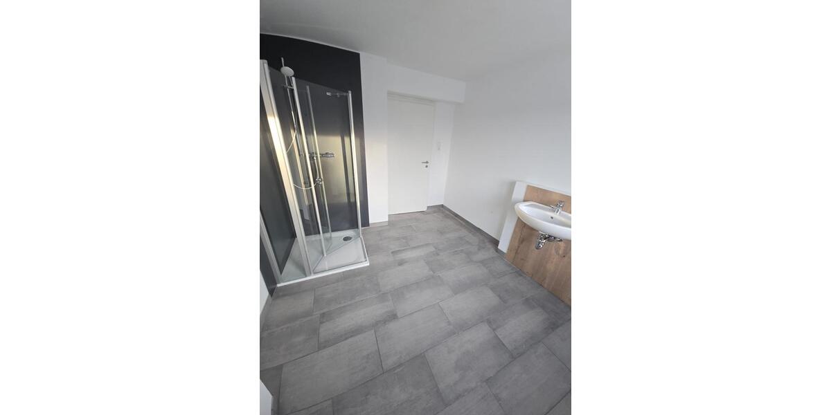 Erdgeschoßwohnung Langenhorn - 4 Zimmer, 122 m&sup2;, 800&euro; | Angebot:25139092
