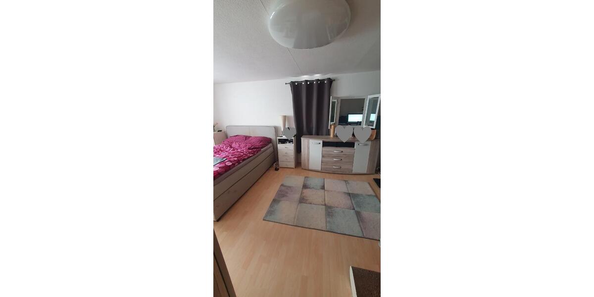 Dachgeschoßwohnung Northeim - 2 Zimmer, 60 m&sup2;, 395&euro; | Angebot:26536418