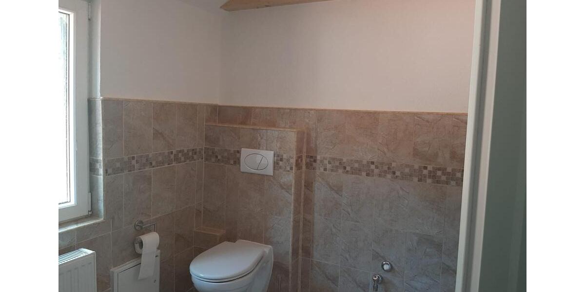 Dachgeschoßwohnung Meiningen - 2 Zimmer, 49 m&sup2;, 450&euro; | Angebot:24865355