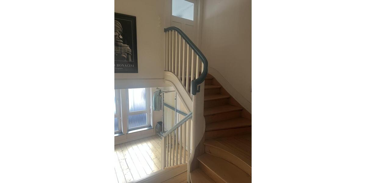 Etagenwohnung Essen Stadtbezirk II - 3 Zimmer, 100 m&sup2;, 1.300&euro; | Angebot:26478021