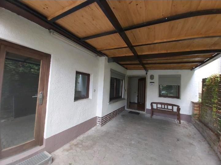 Einfamilienhaus Uslar - 4 Zimmer, 100 m&sup2;, 800&euro; | Angebot:25843294