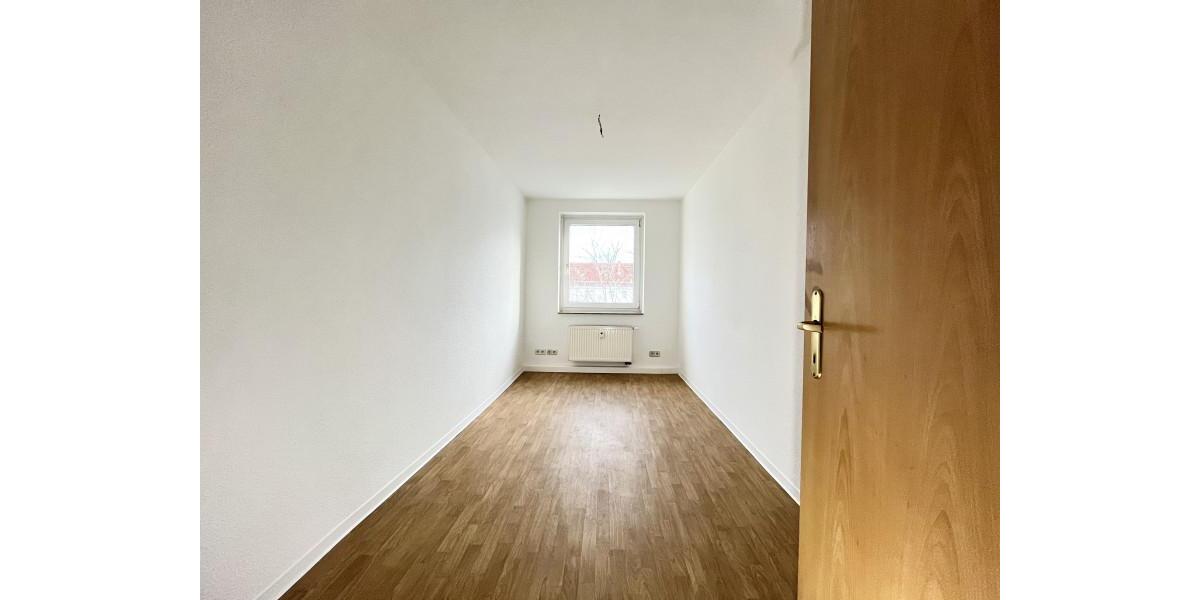 Etagenwohnung Dessau-Roßlau Roßlau - 4 Zimmer, 71 m&sup2;, 505&euro; | Angebot:24976922