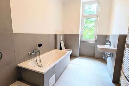 Wohnung Berlin Weißensee - 3 Zimmer, 91 m&sup2;, 1.729&euro; | Angebot:27298477
