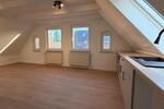 Dachgeschoßwohnung Itzehoe - 2 Zimmer, 45 m&sup2;, 600&euro; | Angebot:25924005