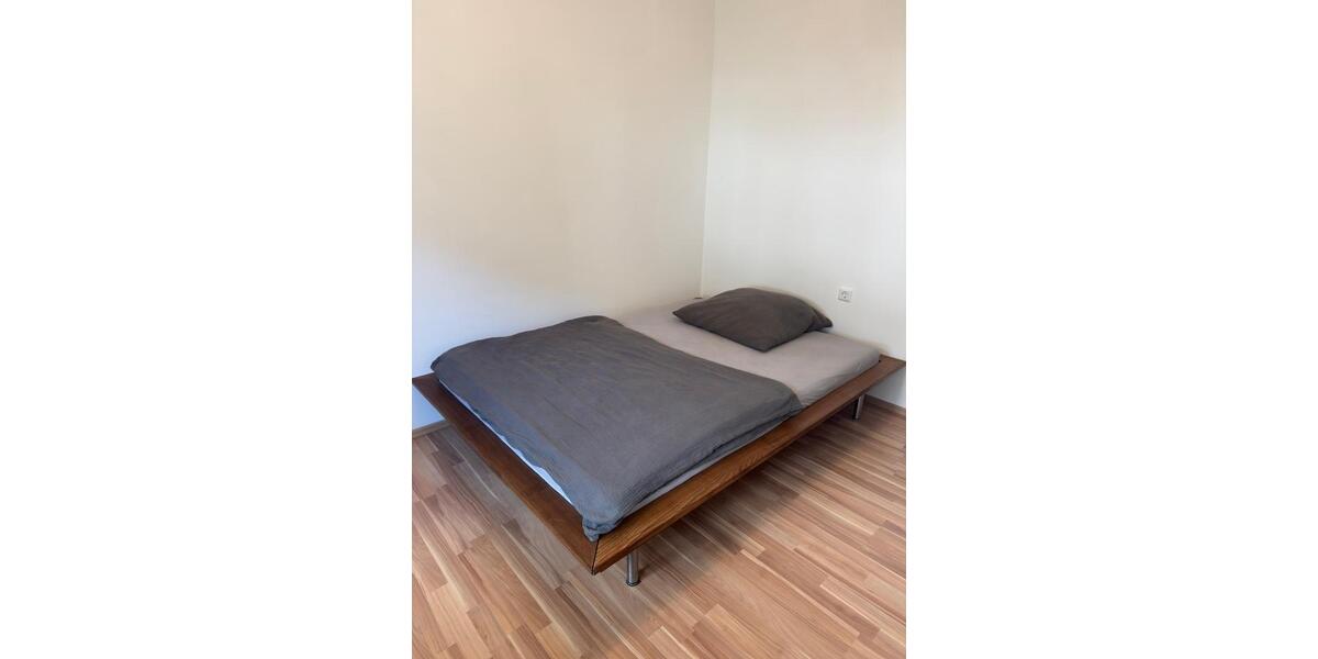 Erdgeschoßwohnung Ravensburg Eschach - 3.5 Zimmer, 82 m&sup2;, 1.200&euro; | Angebot:26557858