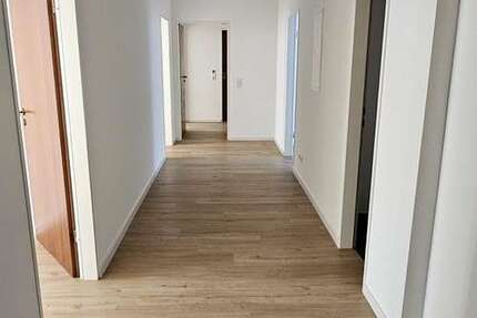 Wohnung Ratingen - 4 Zimmer, 116 m&sup2;, 1.500&euro; | Angebot:27031869