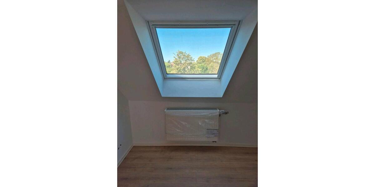Dachgeschoßwohnung Rehlingen-Siersburg Siersburg - 3 Zimmer, 75 m&sup2;, 700&euro; | Angebot:26549980