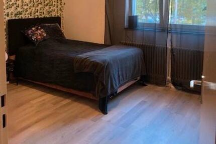 Wohnen auf Zeit Berlin Neukölln - 3 Zimmer, 15 m&sup2;, 600&euro; | Angebot:26680837