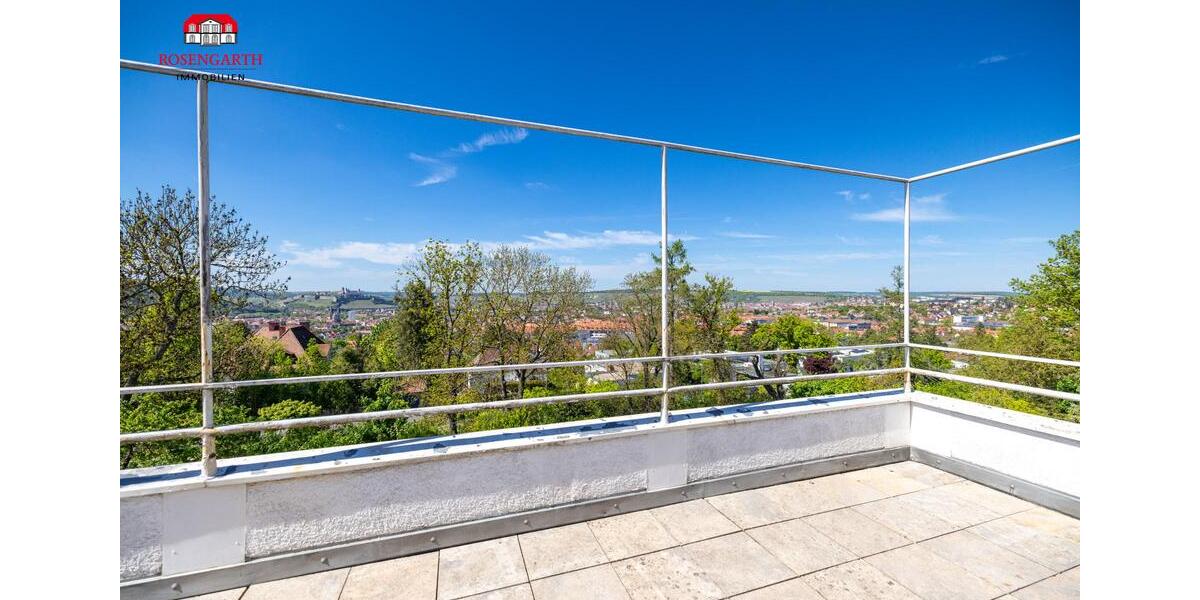 Maisonette Wohnung im Bauhaus mit Blick über Würzburg – Wohnen in Bestlage des Frauenlands 3 zimmer