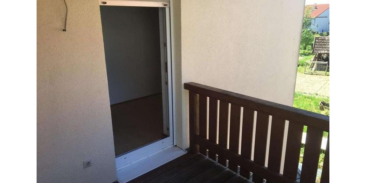 Etagenwohnung Kirchardt - 4 Zimmer, 94 m&sup2;, 850&euro; | Angebot:26532467