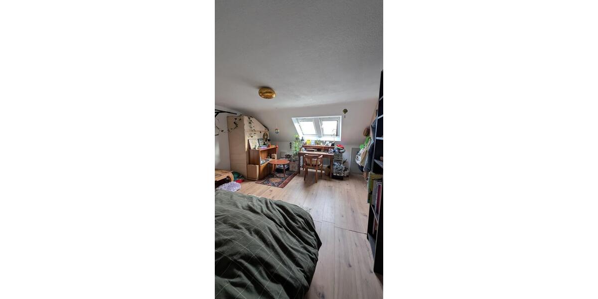 Dachgeschoßwohnung Köln Nippes - 1 Zimmer, 68 m&sup2;, 1.190&euro; | Angebot:24353618