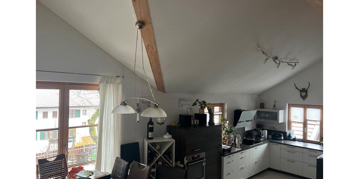 Etagenwohnung Gaißach - 2 Zimmer, 85 m&sup2;, 1.250&euro; | Angebot:25702460