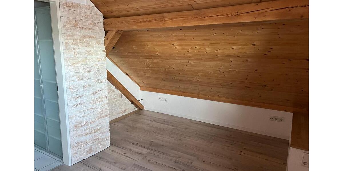Dachgeschoßwohnung Beilngries - 1 Zimmer, 63 m&sup2;, 550&euro; | Angebot:26676123
