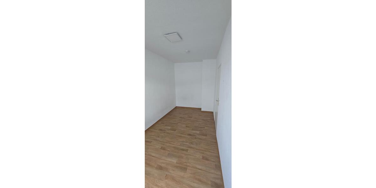 Wohnen auf Zeit Kahla - 1 Zimmer, 9 m&sup2;, 205&euro; | Angebot:26256586