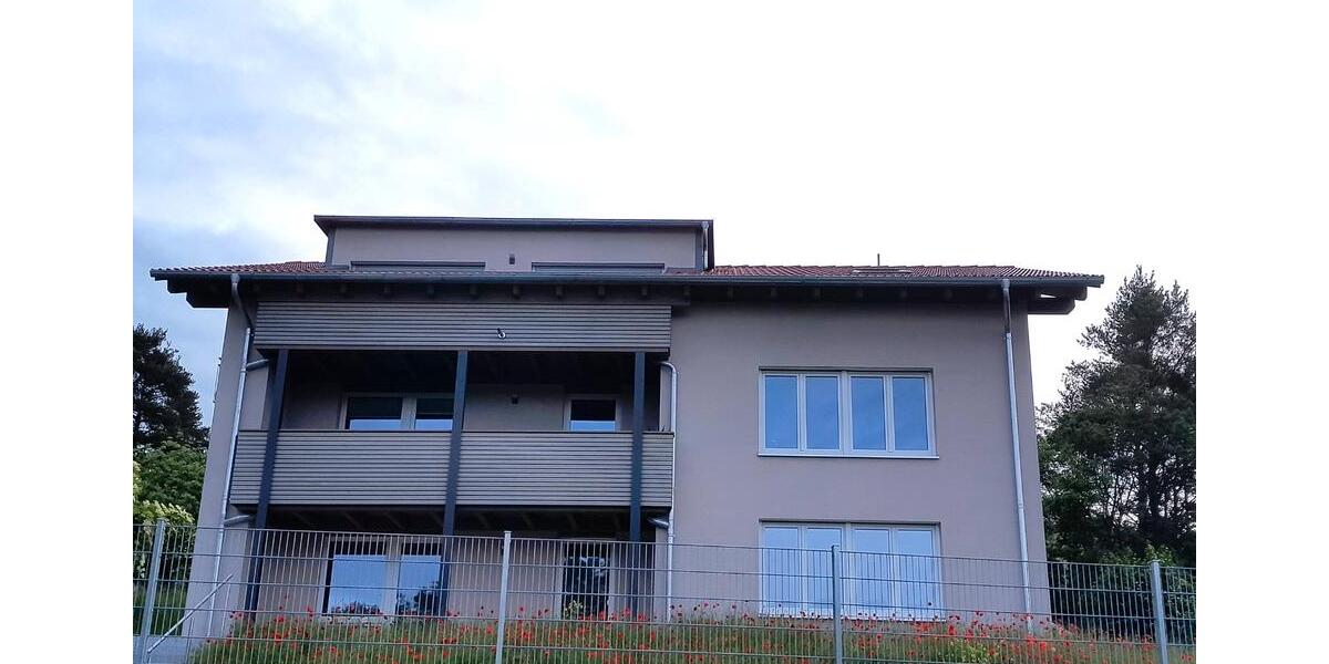 Erdgeschoßwohnung Titting - 3 Zimmer, 103 m&sup2;, 1.050&euro; | Angebot:26023194