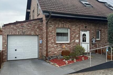 Haus Vettweiß - 3.5 Zimmer, 107 m&sup2;, 1.550&euro; | Angebot:26215497