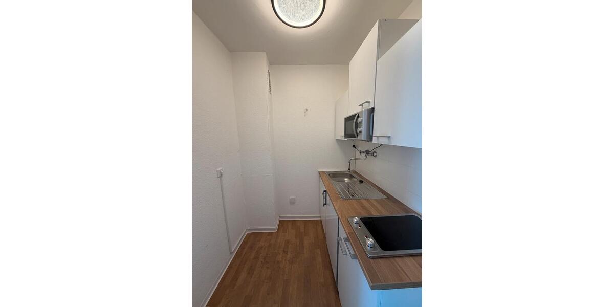 Etagenwohnung Nürnberg Gleißhammer - 1 Zimmer, 33 m&sup2;, 530&euro; | Angebot:26702048