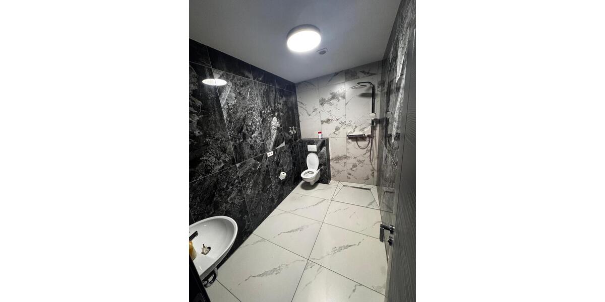 Dachgeschoßwohnung Römhild - 3 Zimmer, 70 m&sup2;, 750&euro; | Angebot:24653773