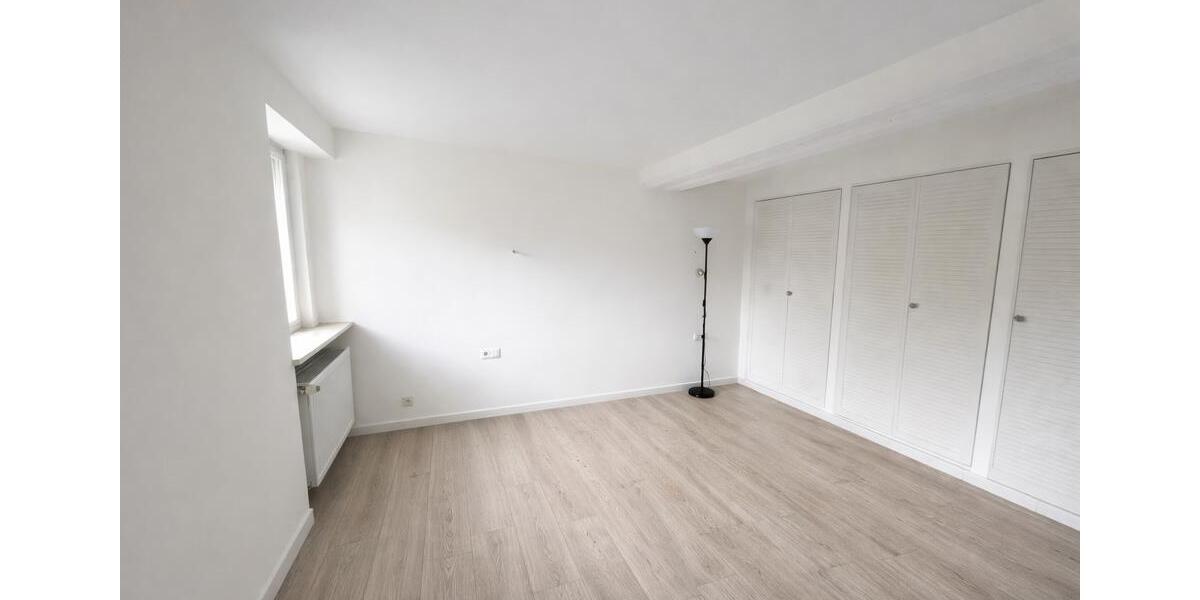 Einfamilienhaus Walluf - 3 Zimmer, 138 m&sup2;, 1.750&euro; | Angebot:26020254