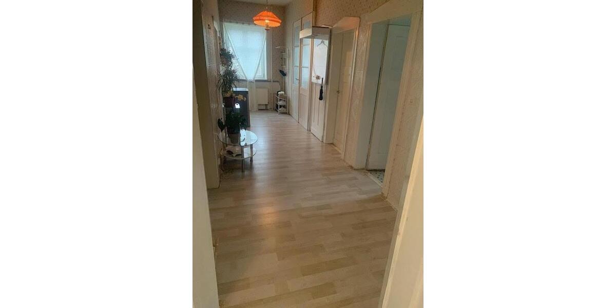 Etagenwohnung Feldafing - 4.5 Zimmer, 104 m&sup2;, 1.400&euro; | Angebot:24794029