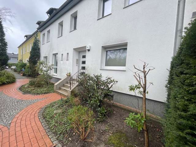 Etagenwohnung Krefeld Bockum - 2 Zimmer, 50 m&sup2;, 635&euro; | Angebot:25245410