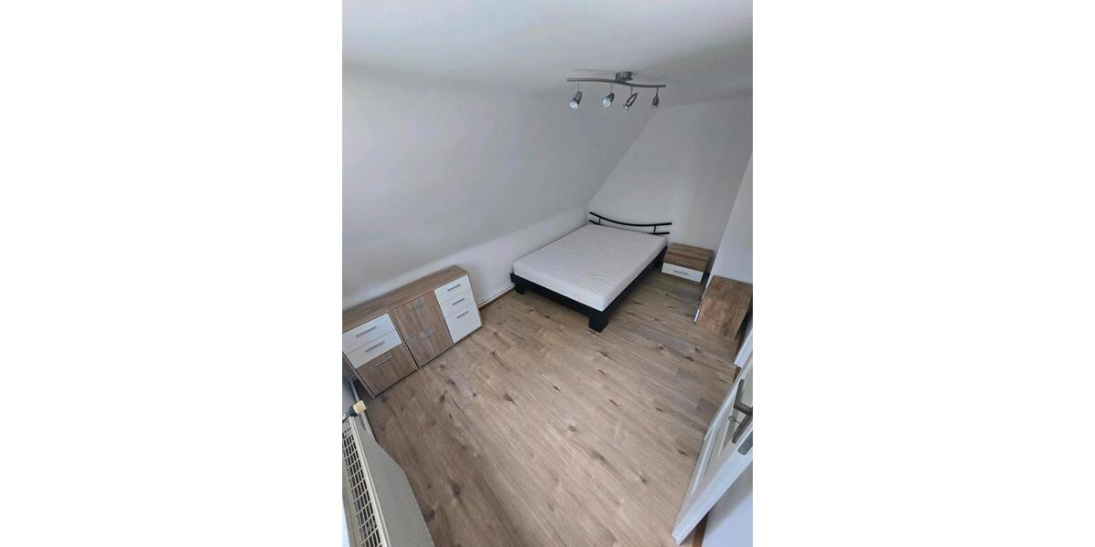 Dachgeschoßwohnung Kellinghusen - 3 Zimmer, 60 m&sup2;, 750&euro; | Angebot:26700453