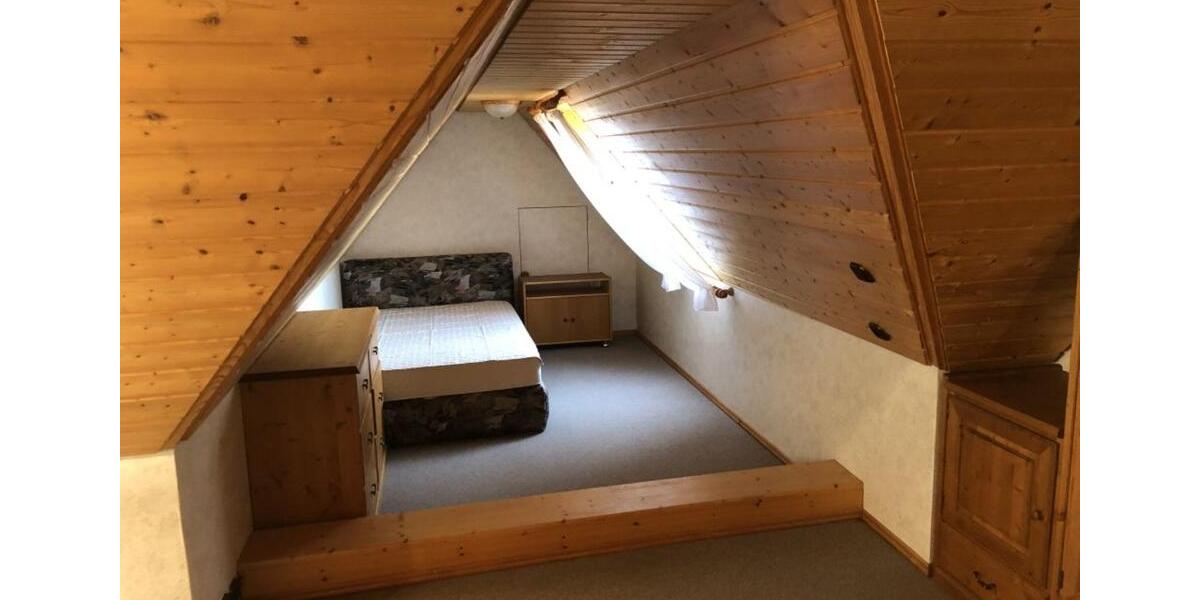 Dachgeschoßwohnung Markt Bibart - 2 Zimmer, 2.980&euro; | Angebot:22423625