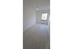 Moderne 3-Zimmer-Wohnung mit großer Dachterrasse – kernsaniert