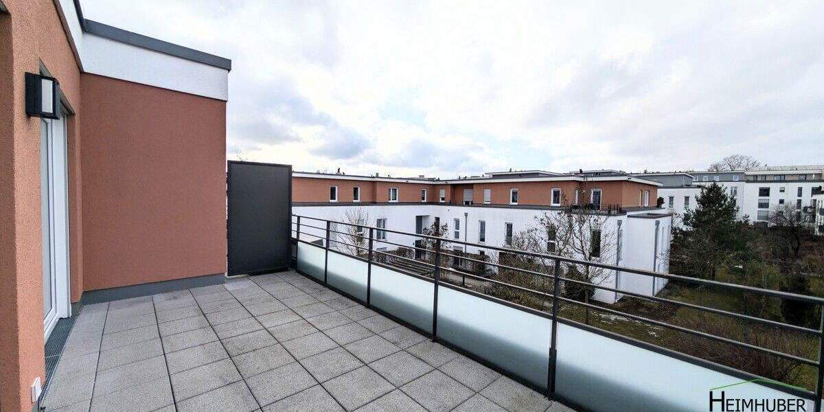 Etagenwohnung München Ramersdorf-Perlach - 3 Zimmer, 90 m&sup2;, 1.998&euro; | Angebot:25834890