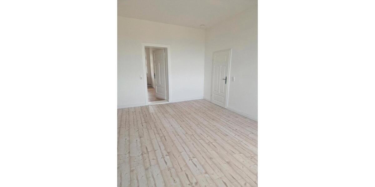Etagenwohnung Templin - 4 Zimmer, 98 m&sup2;, 1.050&euro; | Angebot:26496212