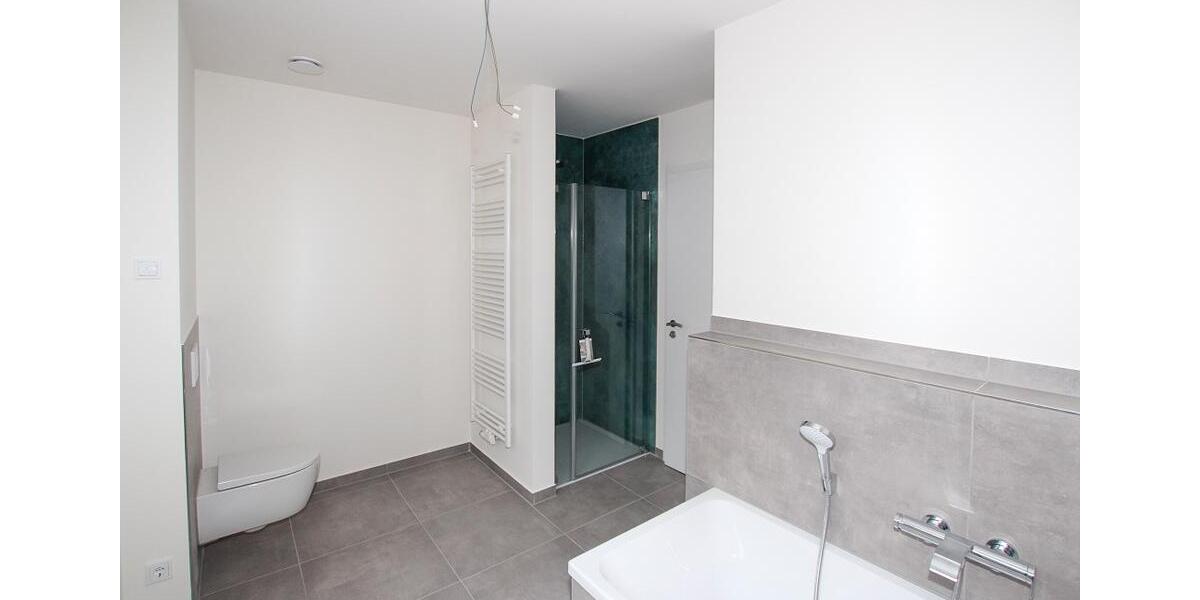 Etagenwohnung Coswig - 4 Zimmer, 126 m&sup2;, 1.575&euro; | Angebot:25097840