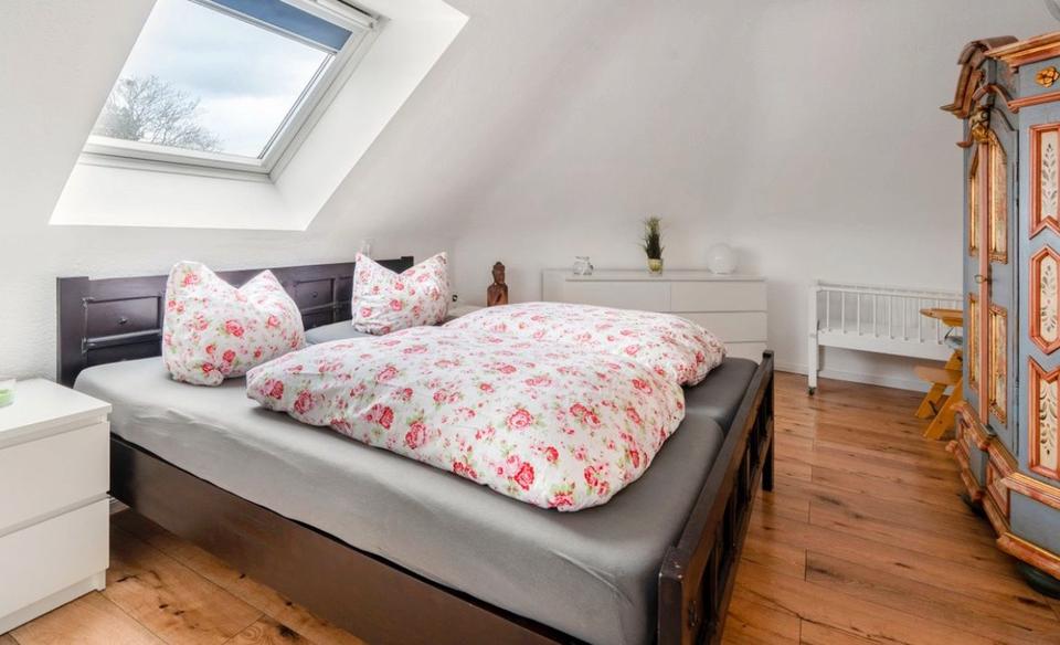 Dachgeschoßwohnung Mainz Gonsenheim - 2 Zimmer, 45 m&sup2;, 1.499&euro; | Angebot:24740292